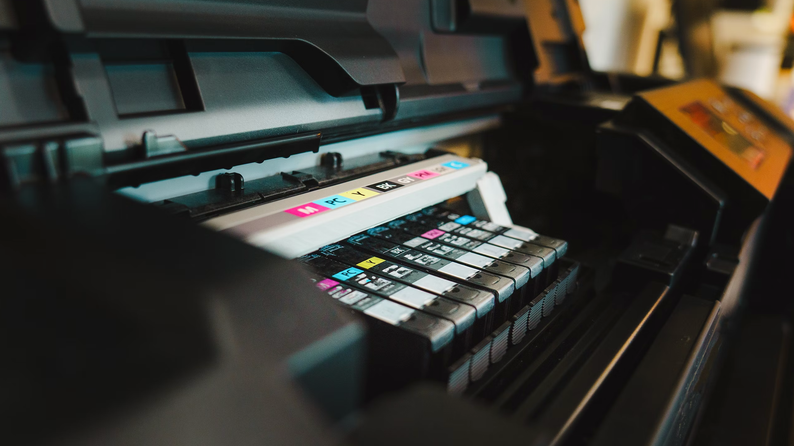 Ink vs Toner: Choosing the Right Printing Solution for You